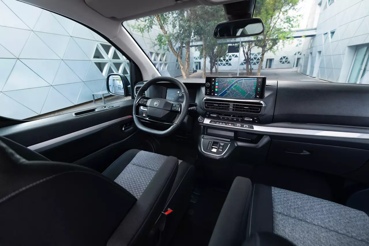 Citroen SpaceTourer Interior