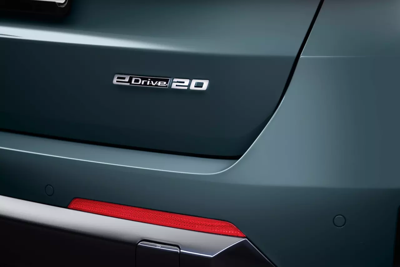 iX1 eDrive20